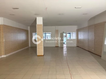 Loja para Arrendamento em Barcelos, V.Boa, V.Frescainha