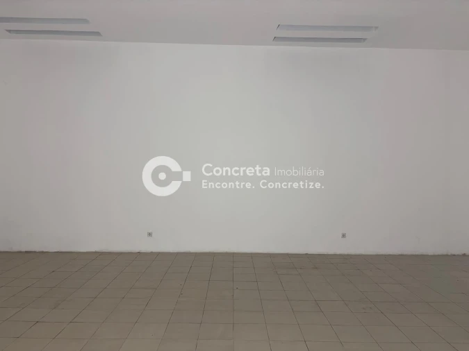Loja para Arrendamento em Barcelos, V.Boa, V.Frescainha Foto 10