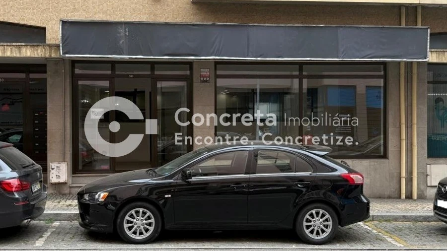 Loja para Arrendamento em Barcelos, V.Boa, V.Frescainha