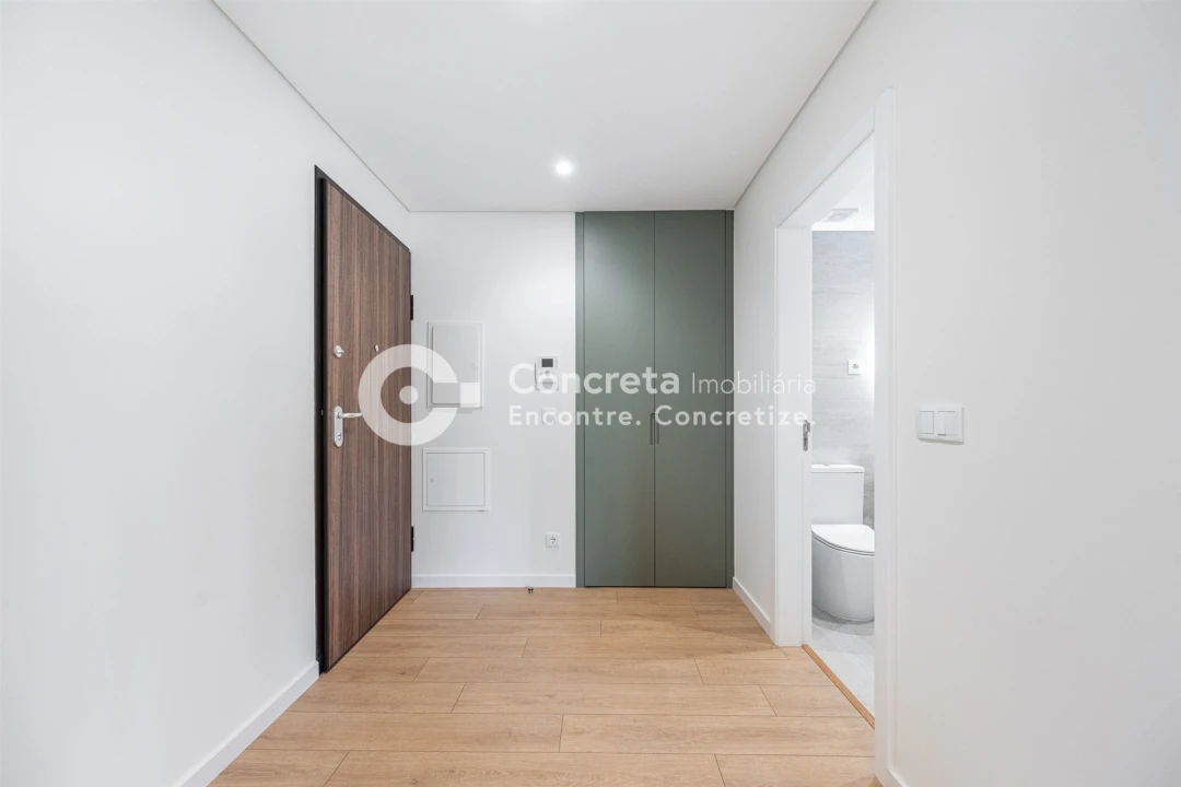 Apartamento T1 para Venda em Braga (Maximinos, Sé e Cividade) Foto 2