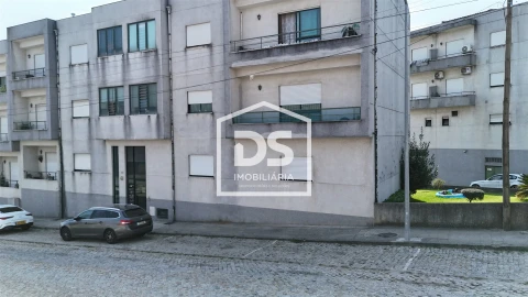 Apartamento T3 para Venda em Nespereira e Casais