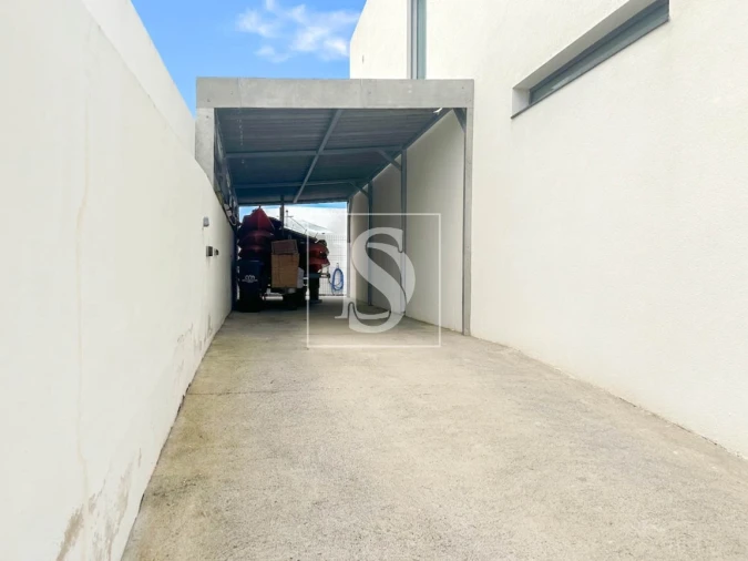 Moradia T3 para Venda em Fenais da Luz Foto 22