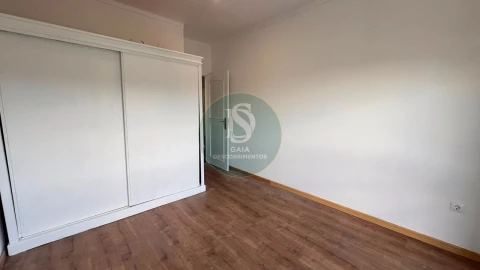 Apartamento T3 para Venda em Fânzeres e São Pedro da Cova