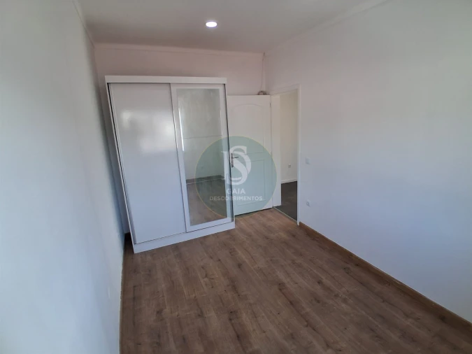 Apartamento T3 para Venda em Fânzeres e São Pedro da Cova Foto 6