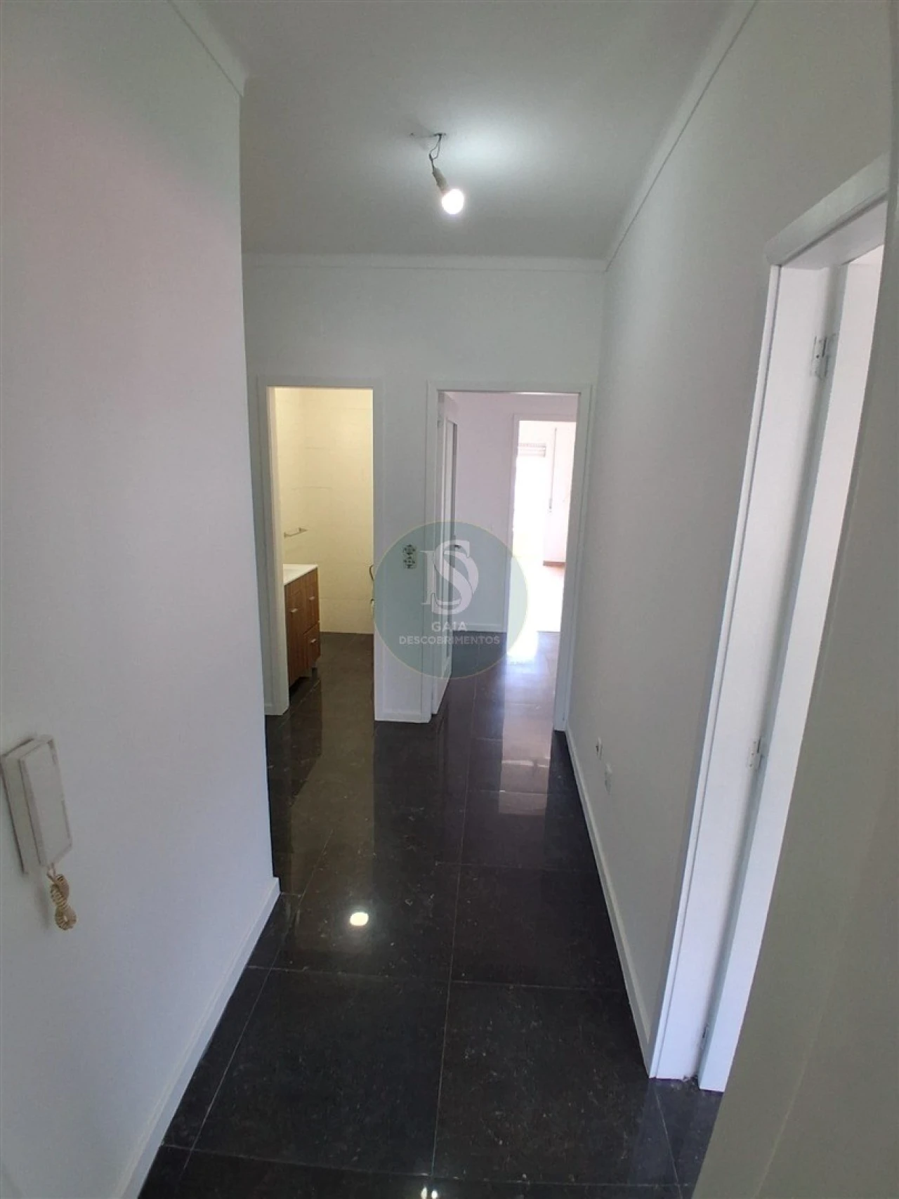 Apartamento T3 para Venda em Fânzeres e São Pedro da Cova Foto 10