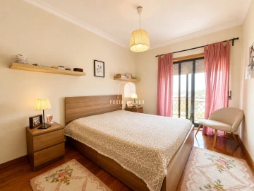 Apartamento T3 para Venda em Pedroso e Seixezelo
