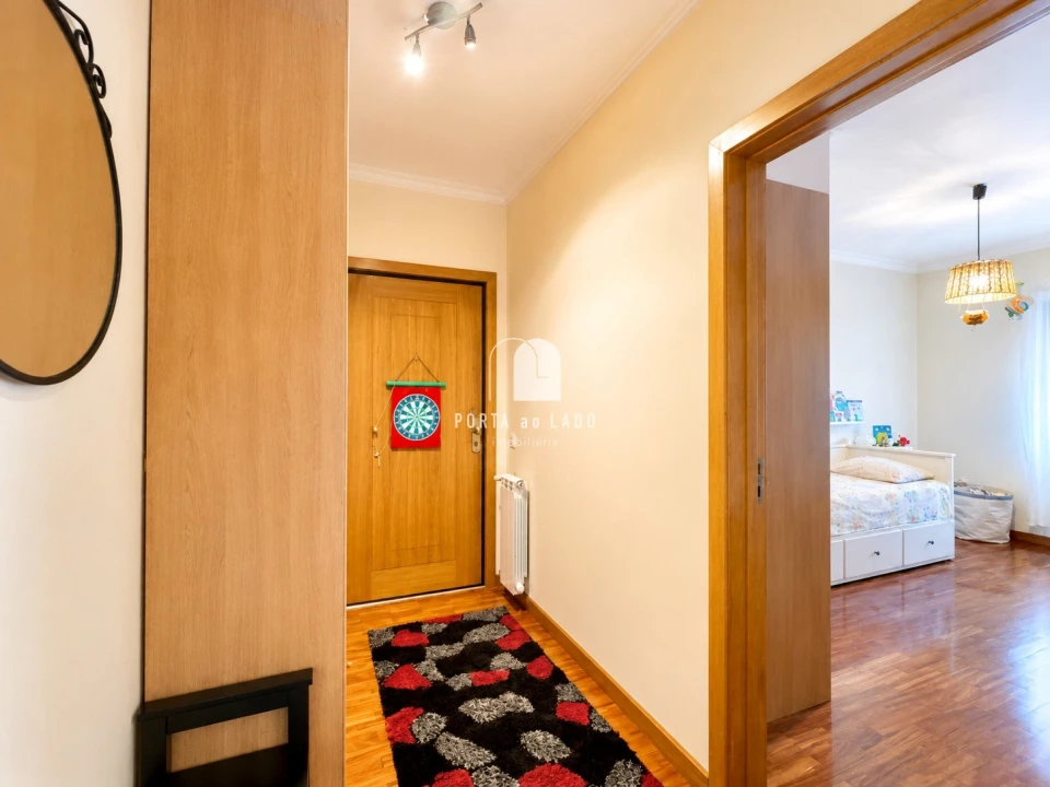 Apartamento T3 para Venda em Pedroso e Seixezelo Foto 3