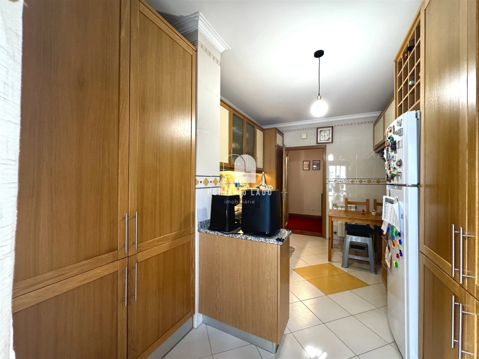 Apartamento T3 para Venda em Pedroso e Seixezelo Foto 9