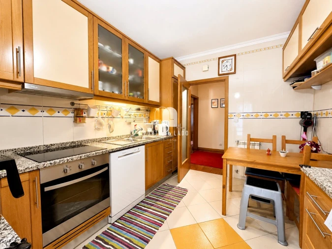 Apartamento T3 para Venda em Pedroso e Seixezelo Foto 8