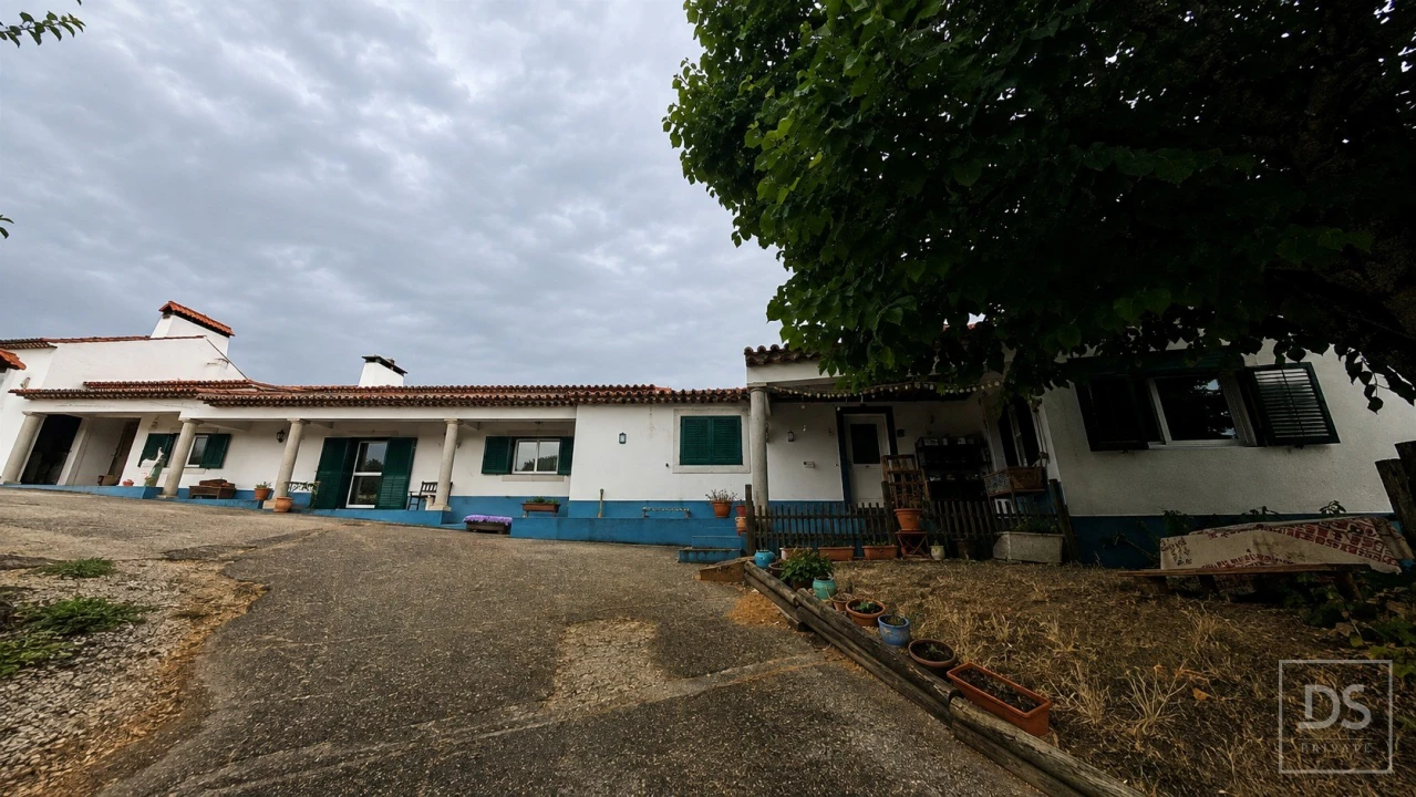 Quinta T7 para Venda em Achete, Azoia de Baixo e Póvoa de Santarém Foto 3