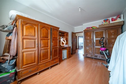 Apartamento T3 para Venda em Barcelos, V.Boa, V.Frescainha