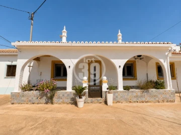 Moradia T3 para Venda em Silves