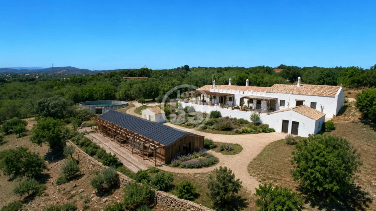 Quinta T5 para Venda em São Bartolomeu de Messines Foto 1