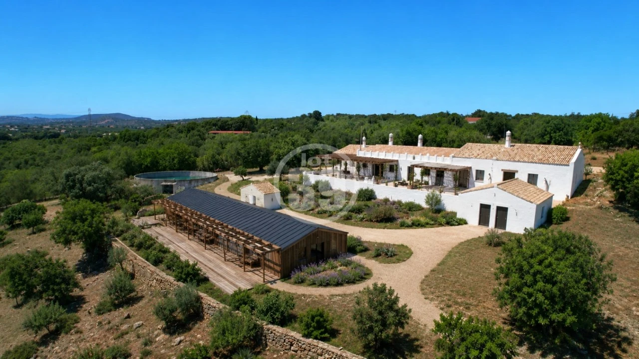 Quinta T5 para Venda em São Bartolomeu de Messines Foto 1
