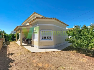 Moradia T4 para Venda em Portimão
