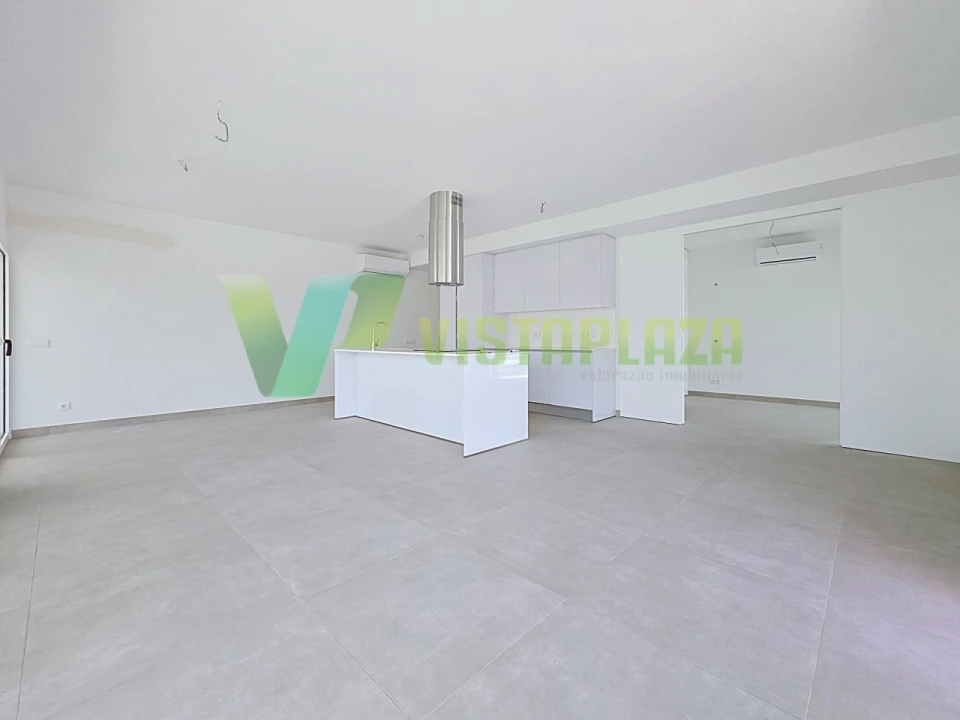 Apartamento T2 para Venda em Portimão Foto 15