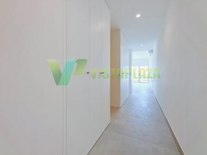 Apartamento T2 para Venda em Portimão Foto 9
