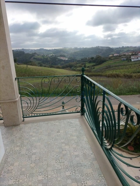 Moradia T5 para Venda em Alvorninha