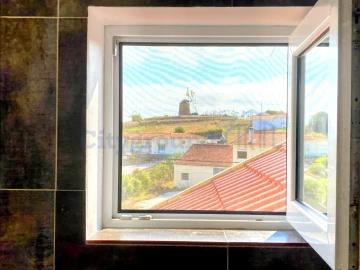 Moradia T5 para Venda em Alvorninha