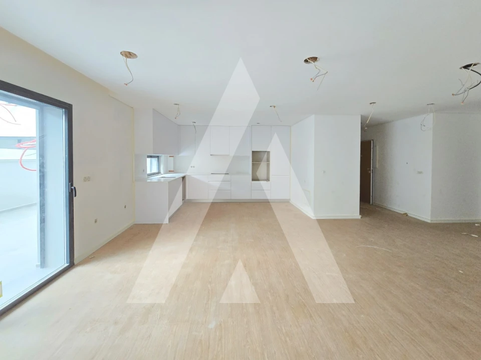 Apartamento T3 para Venda em Esgueira Foto 1