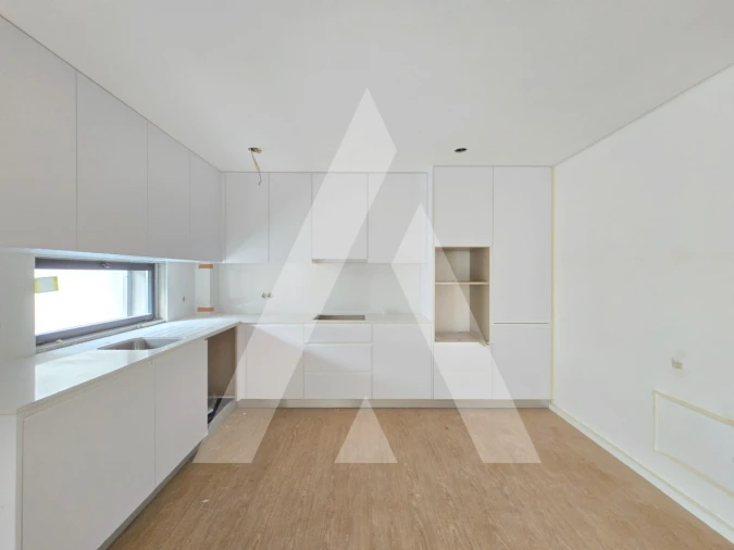 Apartamento T3 para Venda em Esgueira Foto 4