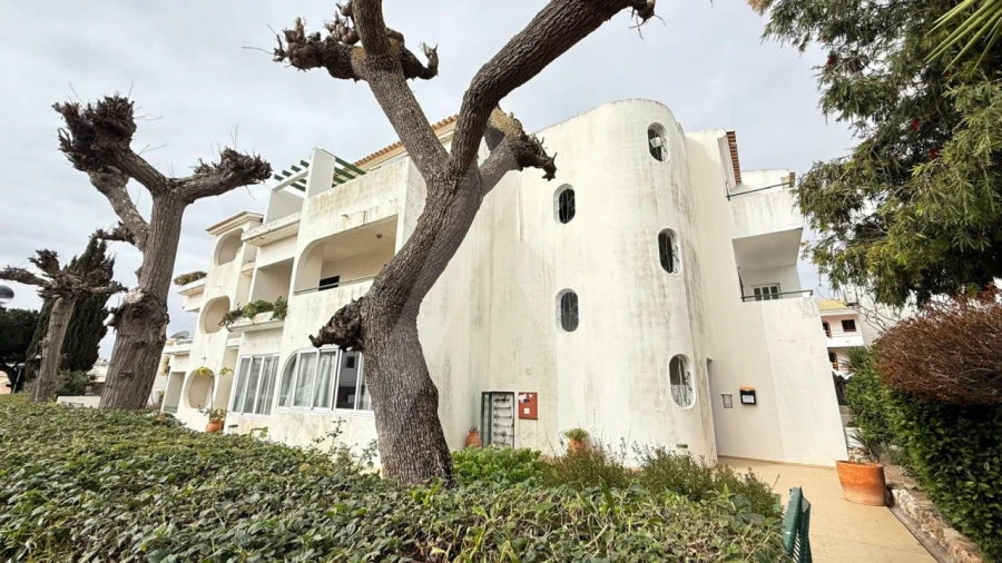 Apartamento T2 para Arrendamento em Quarteira Foto 15
