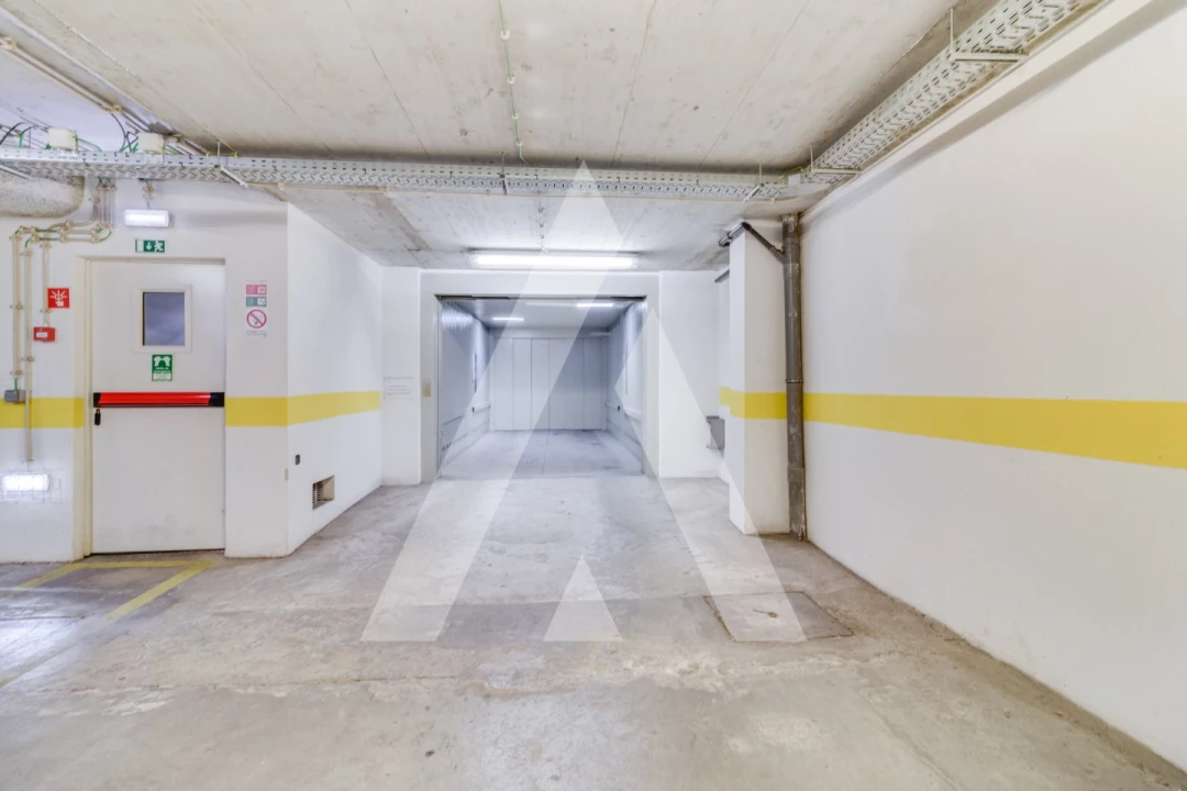 Apartamento T1 para Venda em Misericórdia Foto 24