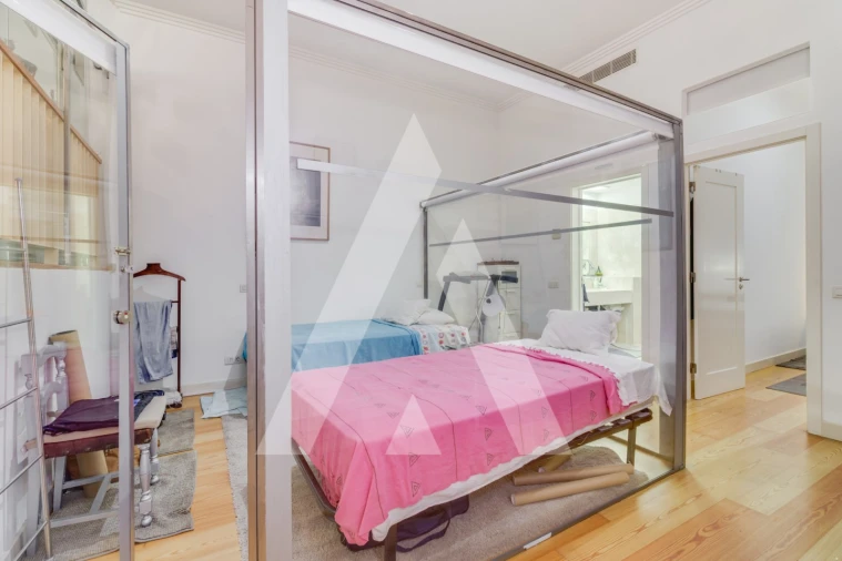 Apartamento T1 para Venda em Misericórdia Foto 12