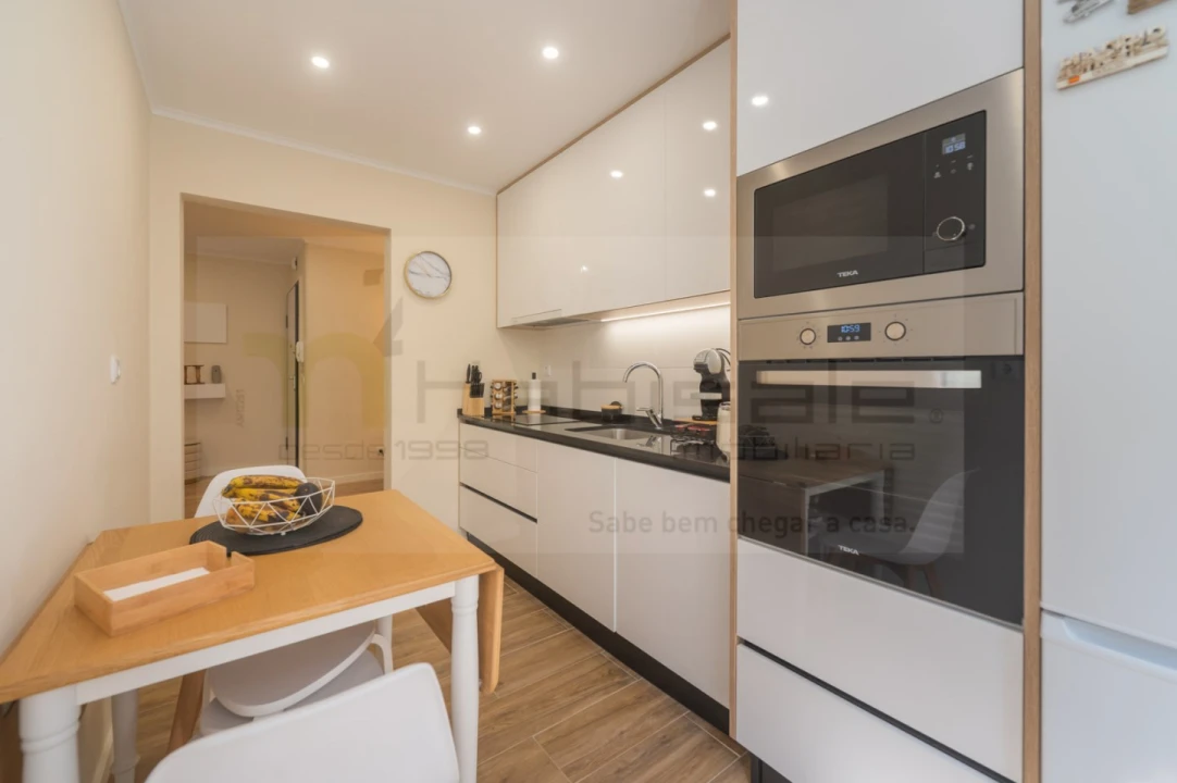 Apartamento T2 para Venda em Agualva e Mira-Sintra Foto 5