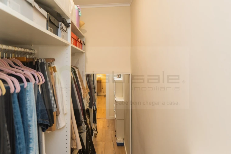 Apartamento T2 para Venda em Agualva e Mira-Sintra Foto 24