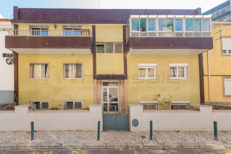 Apartamento T2 para Venda em Agualva e Mira-Sintra Foto 25