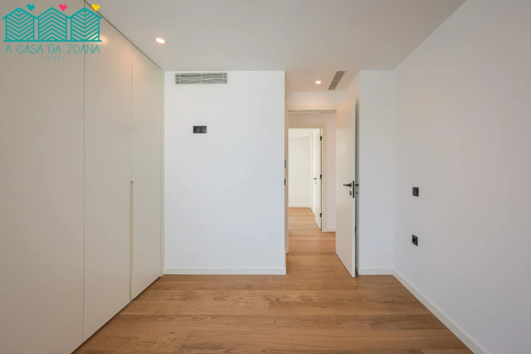 Apartamento T3 para Venda em Glória e Vera Cruz Foto 23