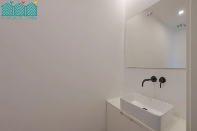 Apartamento T3 para Venda em Glória e Vera Cruz