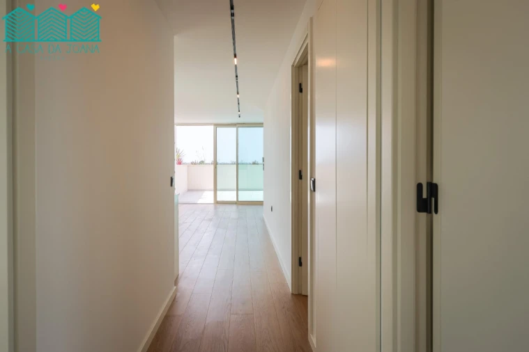 Apartamento T3 para Venda em Glória e Vera Cruz Foto 31