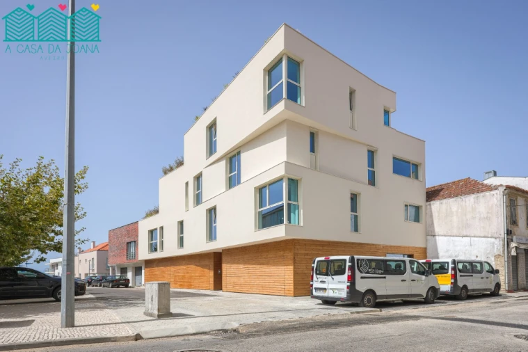 Apartamento T3 para Venda em Glória e Vera Cruz Foto 42