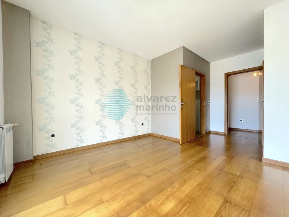 Apartamento T3 para Venda em Santa Maria, São Pedro e Matacães Foto 20