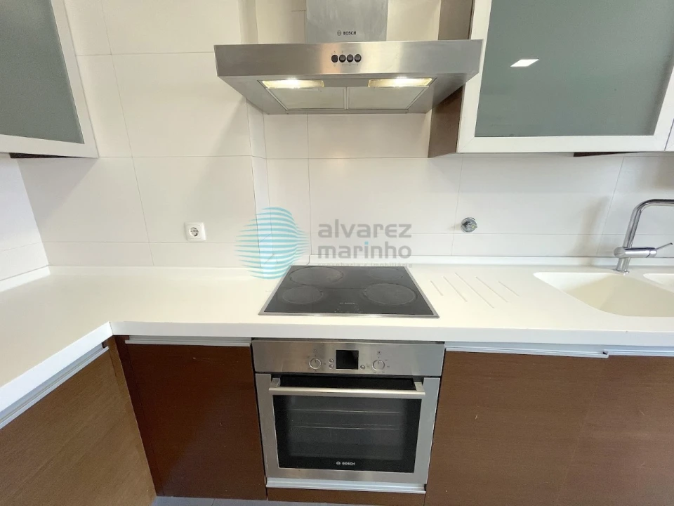 Apartamento T3 para Venda em Santa Maria, São Pedro e Matacães Foto 28