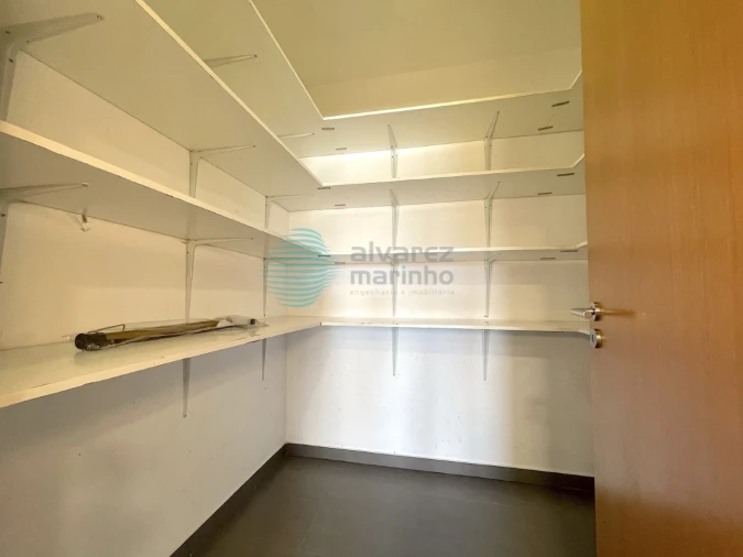 Apartamento T3 para Venda em Santa Maria, São Pedro e Matacães Foto 12