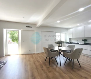 Apartamento T3 para Venda em Benfica