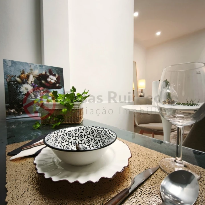 Apartamento T3 para Venda em São Domingos de Benfica Foto 4