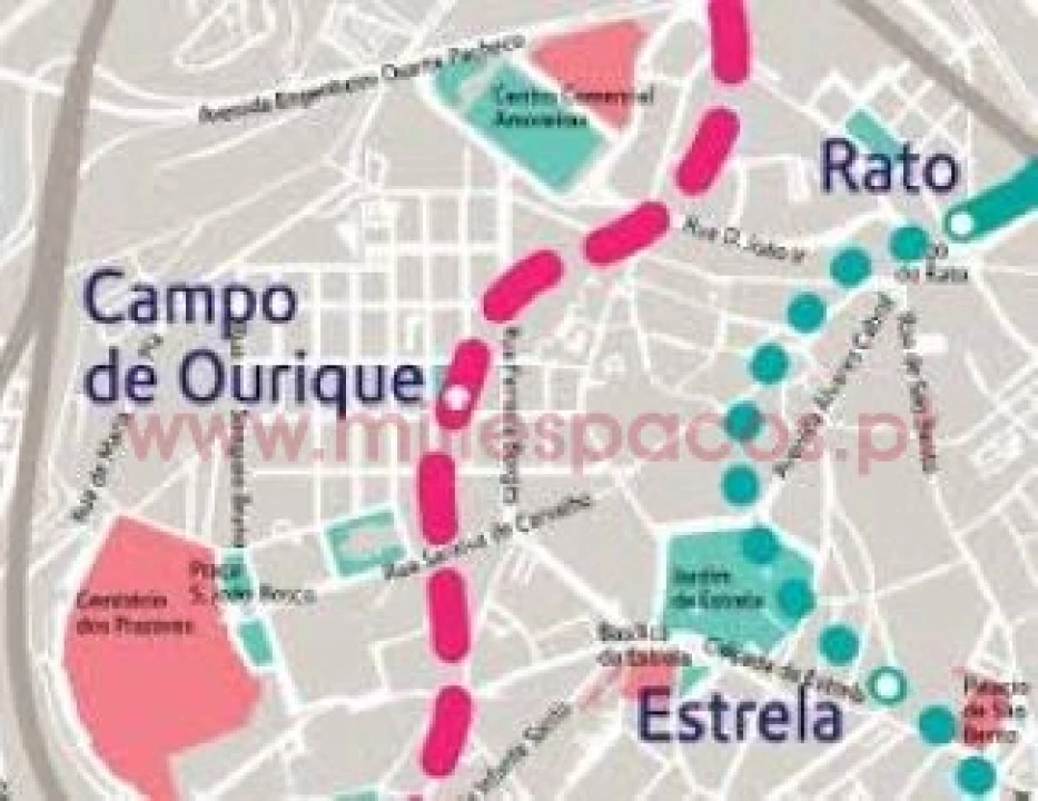 Apartamento T2 para Arrendamento em Campo de Ourique Foto 26