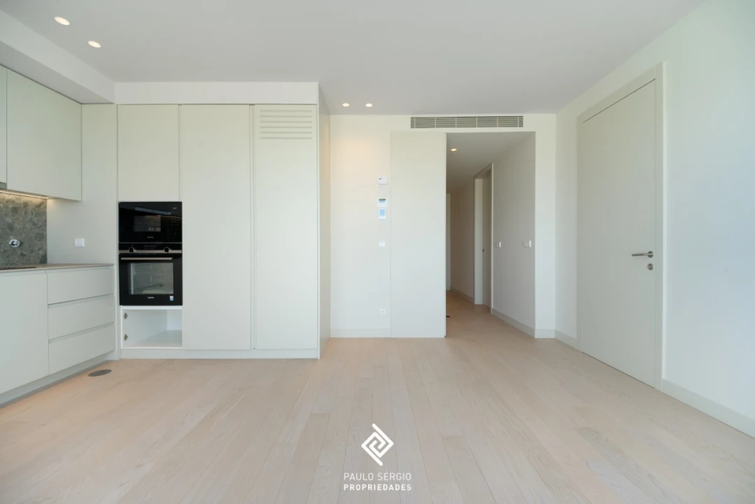 Apartamento T1 para Venda em Canidelo Foto 5