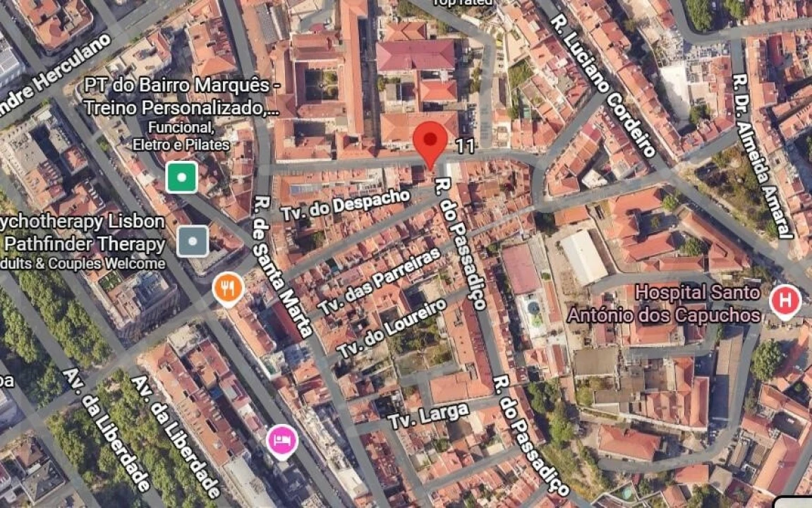 Apartamento T2 para Venda em Santo António Foto 14