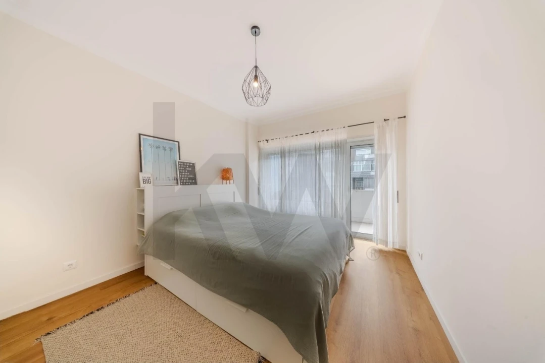 Apartamento T2 para Venda em Almada, Cova da Piedade, Pragal e Cacilhas Foto 13
