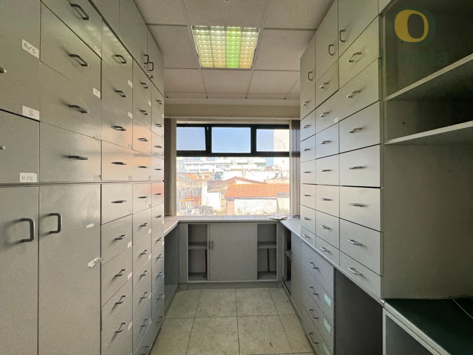 Loja para Venda em Faro (Sé e São Pedro) Foto 4