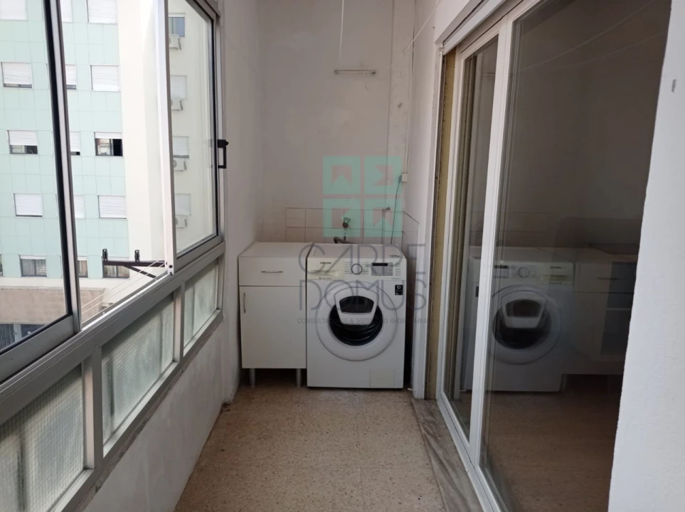 Apartamento T2 para Venda em Águas Livres Foto 6