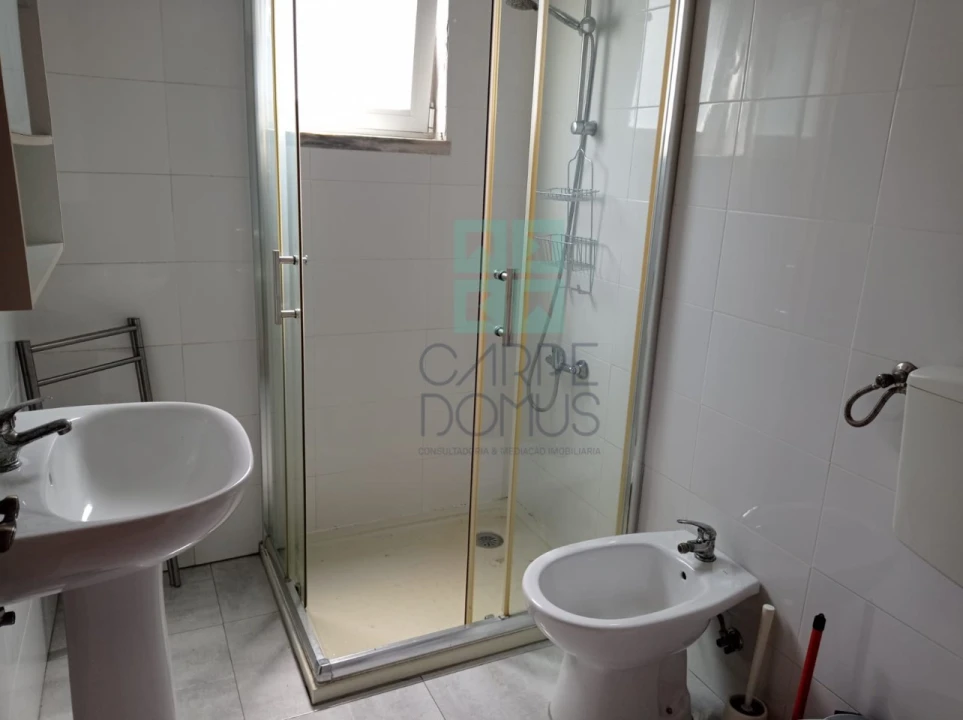 Apartamento T2 para Venda em Águas Livres Foto 11