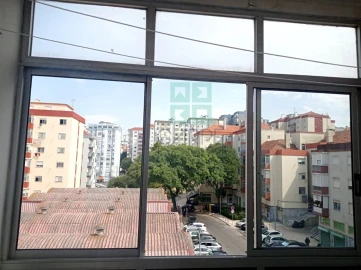 Apartamento T2 para Venda em Águas Livres