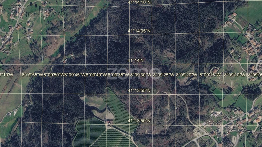 Terreno para Venda em Vila Caiz