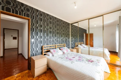 Apartamento T2 para Venda em Ferreiros e Gondizalves